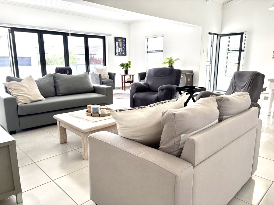 3 Bedroom Property for Sale in Atlantic Sands Private Estate Western Cape